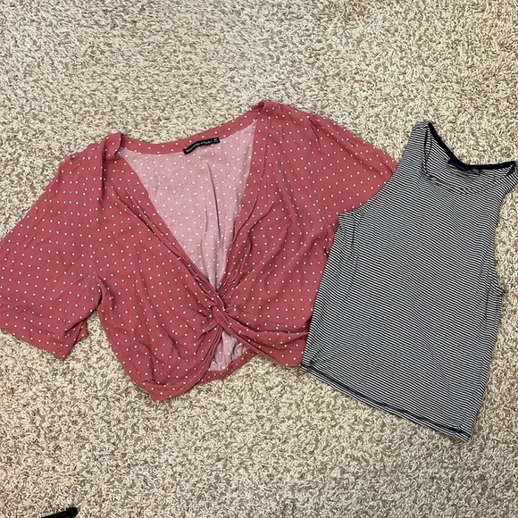 BUNDLE Crop Tops - Abercrombie & Fitch , Aeropostale - Size Medium - Picture 1 of 11